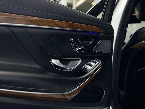 Used 2015 Mercedes-Benz S 63 AMG 4MATIC Sedan image 24