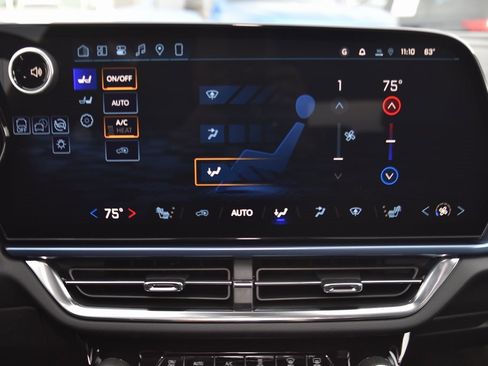 New 2026 Chevrolet Equinox EV LT image 22