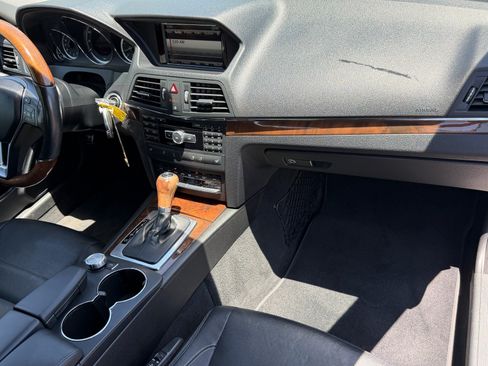 Used 2013 Mercedes-Benz E 350 Cabriolet image 10
