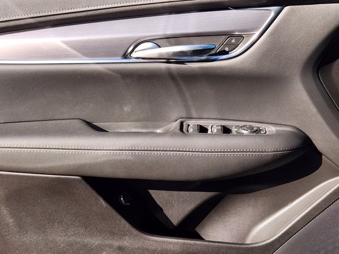 Certified 2026 Cadillac XT5 Luxury image 25