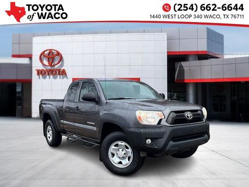 Used 2015 Toyota Tacoma PreRunner image 1