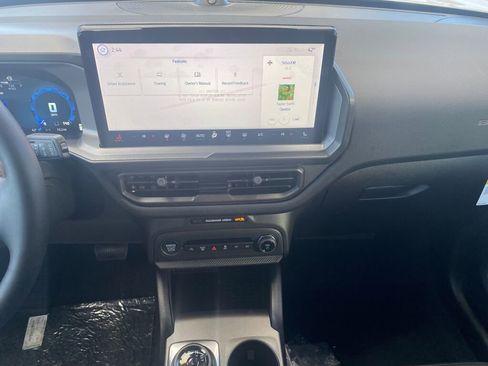 New 2025 Ford Bronco Sport Outer Banks w/ Outer Banks Tech Package+ image 13