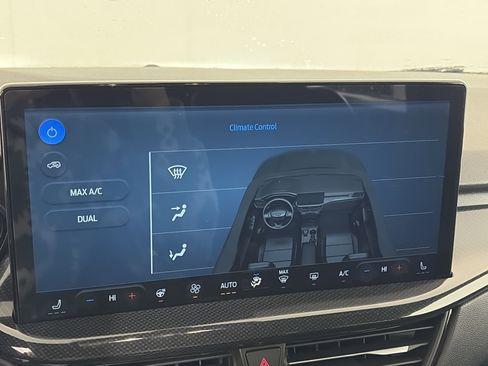 Used 2025 Ford Escape ST-Line w/ Tech Pack #1 image 24