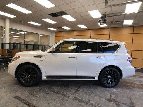 Used 2019 Nissan Armada Platinum w/ Captain's Chairs Package image 4