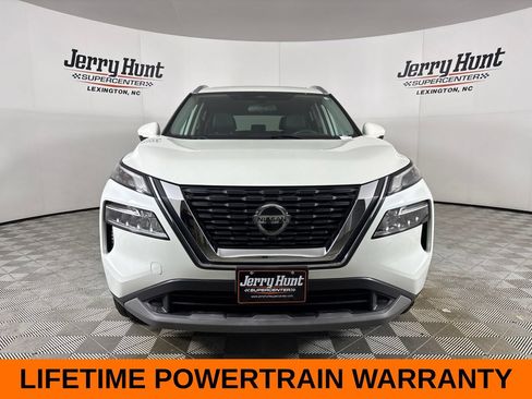 Used 2021 Nissan Rogue SV w/ Premium Package AWD/4WD image 3