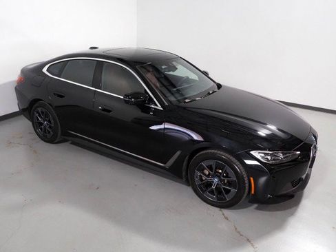 Used 2023 BMW i4 eDrive35 w/ Premium Package image 11