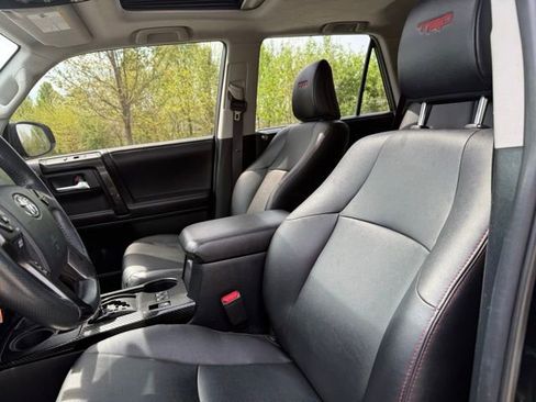 Used 2017 Toyota 4Runner TRD Off-Road Premium image 11