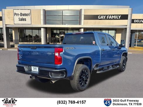 Used 2025 Chevrolet Silverado 2500 Custom w/ Custom Value Package AWD/4WD image 2