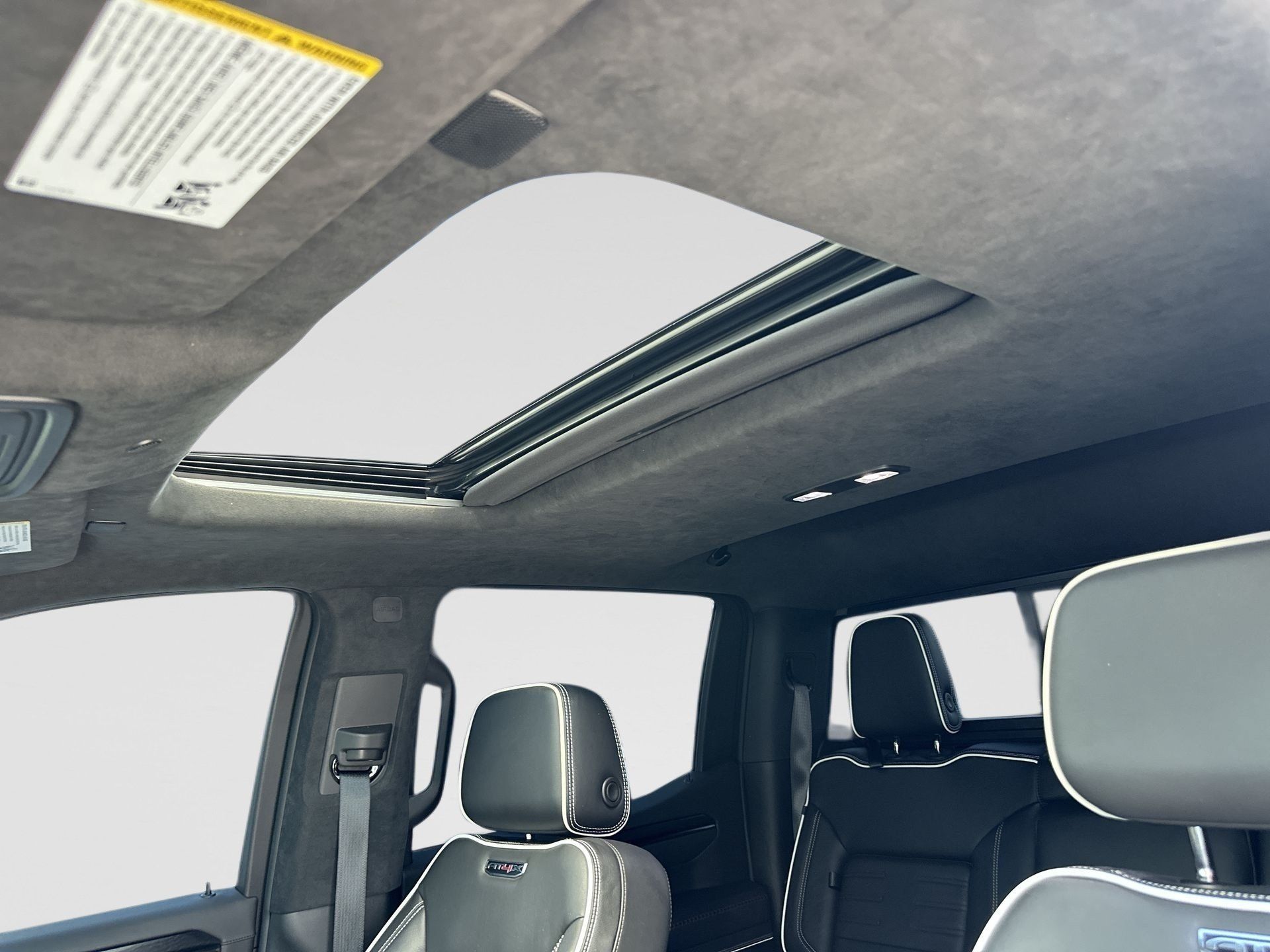 Certified 2022 GMC Sierra 1500 AT4X AWD/4WD image 19