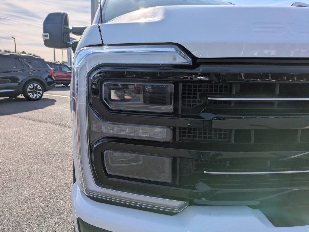 New 2026 Ford F250 Platinum AWD/4WD image 10