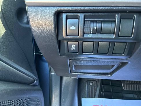 Used 2016 Subaru Legacy 2.5i AWD/4WD image 26