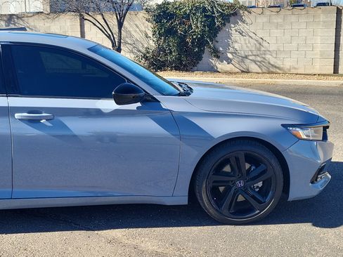 Used 2022 Honda Accord Sport image 7