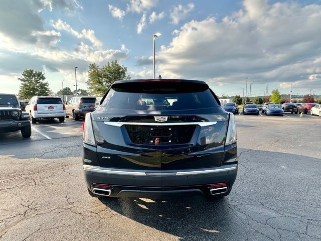 Used 2020 Cadillac XT5 Sportv AWD/4WD image 11