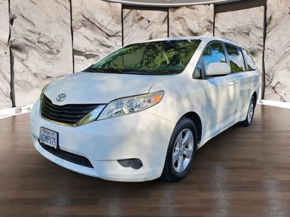 Used 2011 Toyota Sienna LE