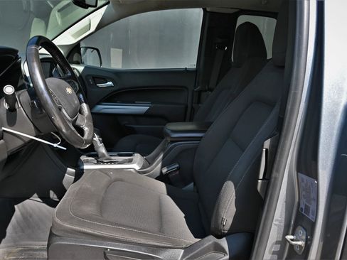 Used 2022 Chevrolet Colorado LT w/ Fleet Safety Package image 23