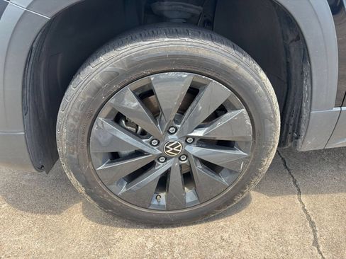 Used 2024 Volkswagen Taos S FWD image 28
