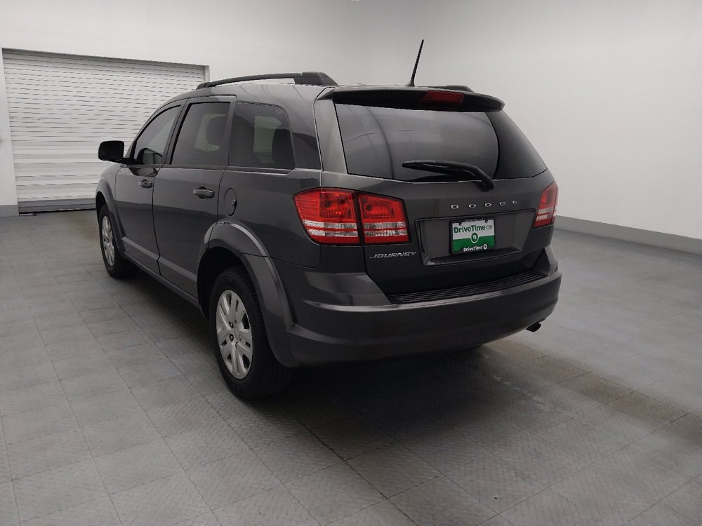Used 2020 Dodge Journey SE FWD image 5