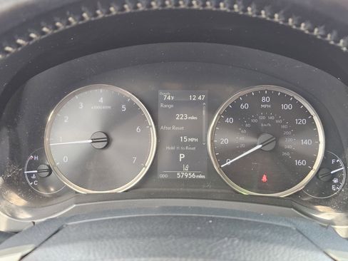 Used 2018 Lexus IS 300 w/ Comfort Package RWD image 16