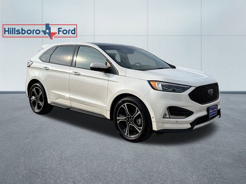 Used 2020 Ford Edge ST w/ Equipment Group 401A image 4