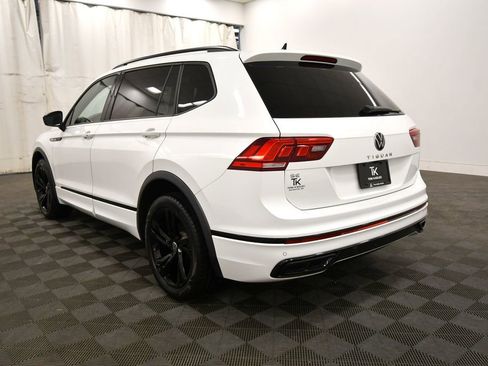 Used 2023 Volkswagen Tiguan SE R-Line FWD image 5