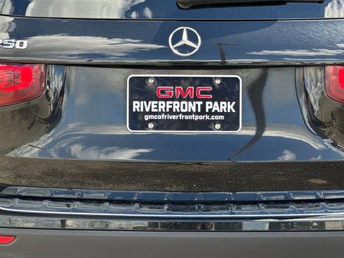 Used 2023 Mercedes-Benz GLB 250 4MATIC image 47