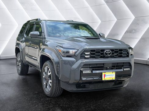 Used 2026 Toyota 4Runner TRD Sport Premium AWD/4WD image 8