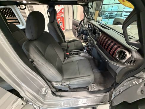 Used 2021 Jeep Wrangler Unlimited Sport AWD/4WD image 43