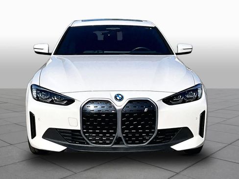 Used 2023 BMW i4 eDrive35 RWD image 3