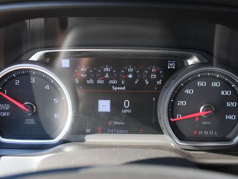 Used 2020 Chevrolet Silverado 1500 LTZ image 19