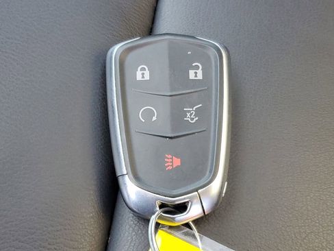 Used 2023 Cadillac XT4 Premium Luxury w/ Cold Weather Package image 37