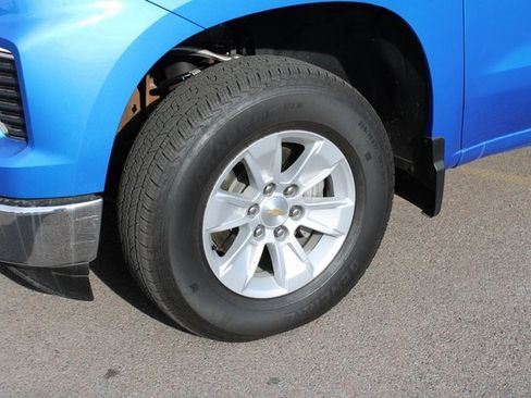 Used 2025 Chevrolet Silverado 1500 LT image 11