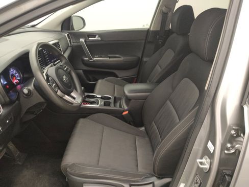 Used 2020 Kia Sportage LX FWD image 17