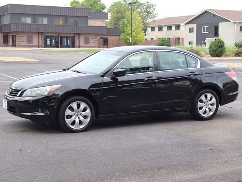 Used 2010 Honda Accord EX-L image 10