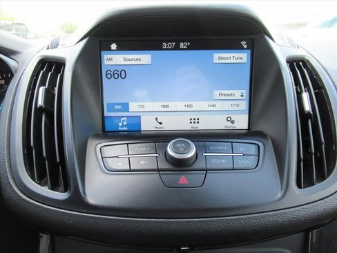 Used 2018 Ford Escape SE w/ Ford Safe & Smart Package AWD/4WD image 25
