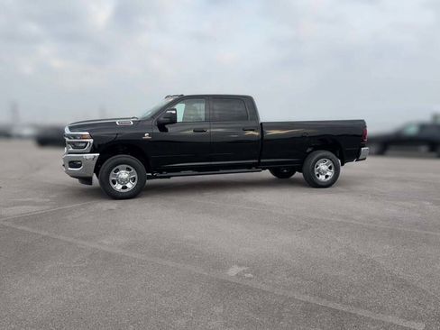 New 2026 RAM 2500 Tradesman image 5
