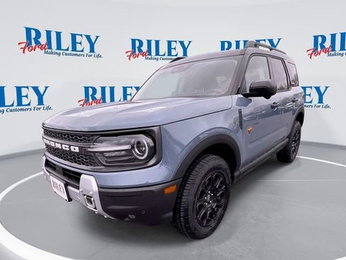 New 2025 Ford Bronco Sport Badlands image 1