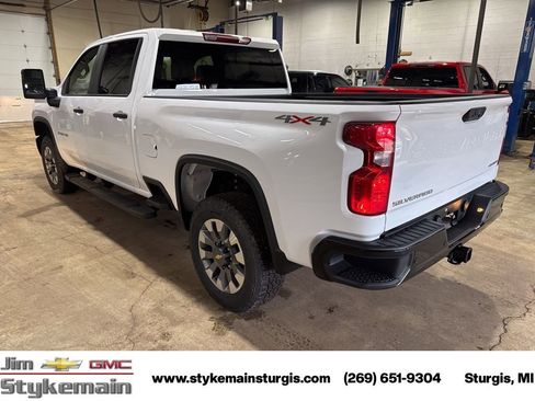 New 2026 Chevrolet Silverado 2500 Custom w/ Custom Value Package AWD/4WD image 6