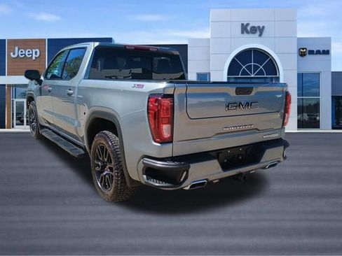 Used 2023 GMC Sierra 1500 Elevation w/ Elevation Premium Package AWD/4WD image 3