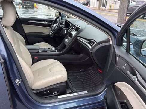 Used 2018 Ford Fusion Energi Titanium image 25