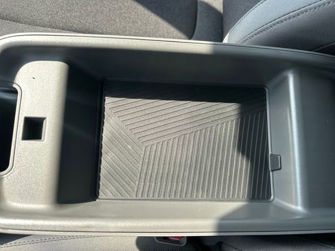 New 2025 Hyundai Ioniq 5 SE image 25