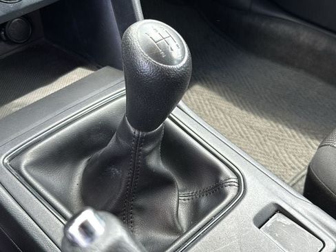 Used 2019 Subaru Impreza 2.0i AWD/4WD image 17