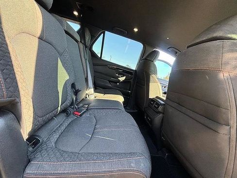 Used 2025 Honda Pilot Sport image 45