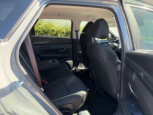 Used 2026 Hyundai Tucson SEL FWD image 12