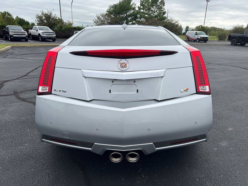 Used 2011 Cadillac CTS V w/ Wood Trim Package RWD image 4
