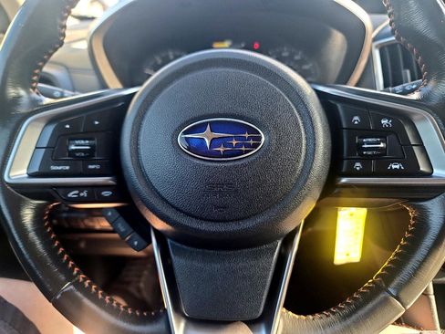 Used 2018 Subaru Crosstrek 2.0i Premium w/ Eyesight System image 18