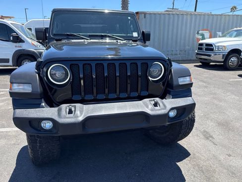 Used 2022 Jeep Wrangler Unlimited Sport AWD/4WD image 5