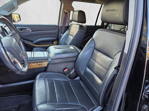 Used 2017 GMC Yukon XL Denali w/ Open Road Package image 17