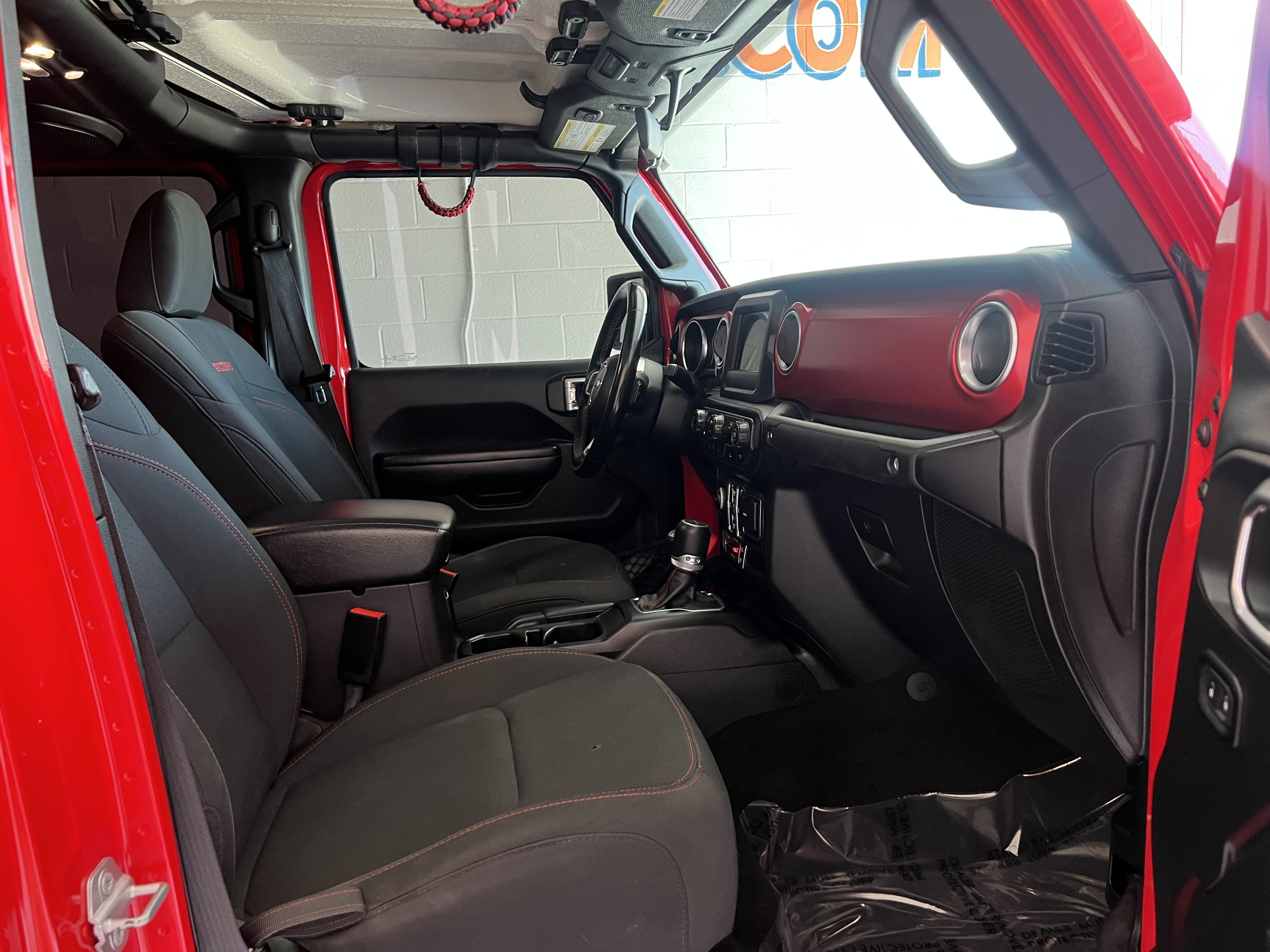 Used 2020 Jeep Gladiator Rubicon AWD/4WD image 21