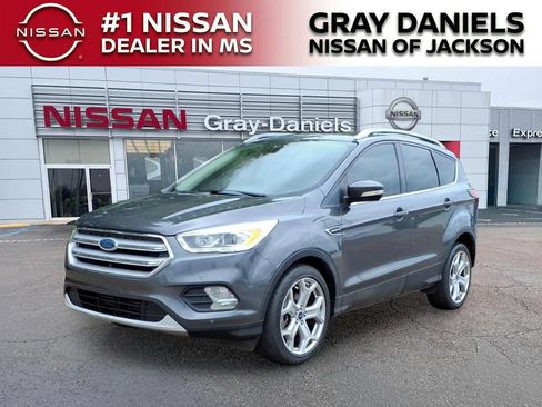 Used 2019 Ford Escape Titanium FWD image 7