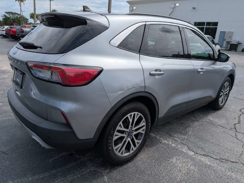 Used 2022 Ford Escape SEL FWD image 4